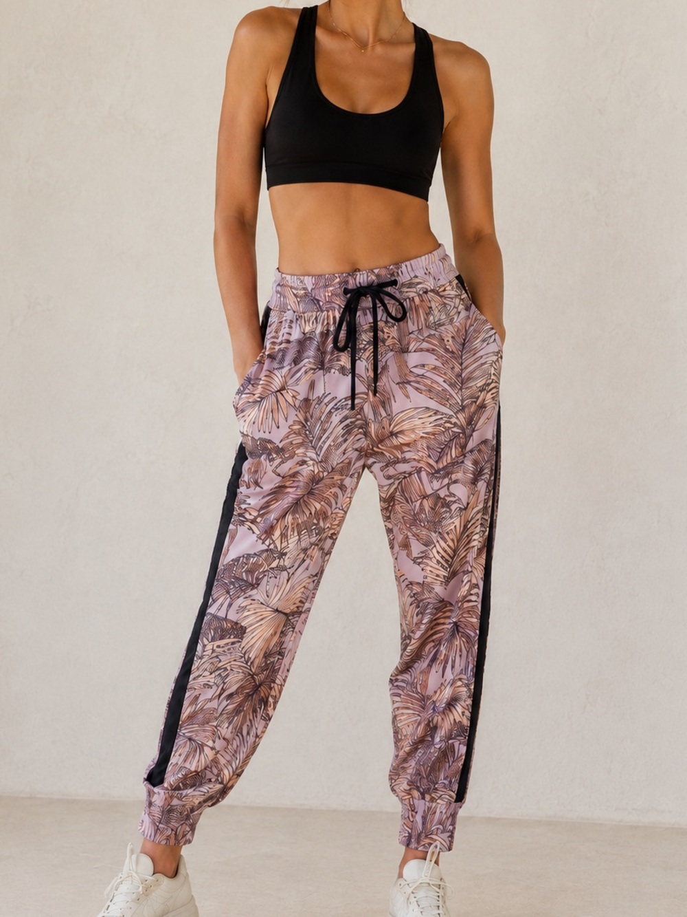 Maaji Tropical Print Active Joggers – Size S